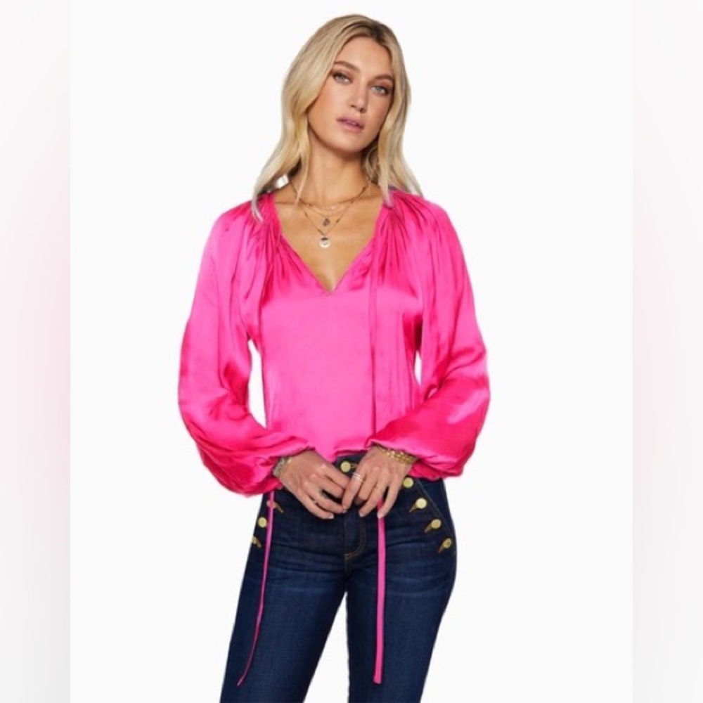 NWT $345 Ramy Brook
Paris Shiny Tie Neck Blouse size M